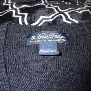Brooks Brothers L v-neck lambswool dark navy